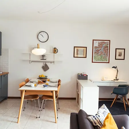 Vista Azzurra Ferienhaus Sala Comacina