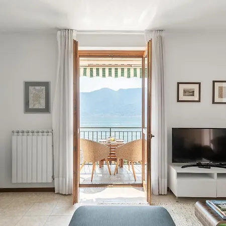 Feriehus Vista Azzurra - By Lovecomo *